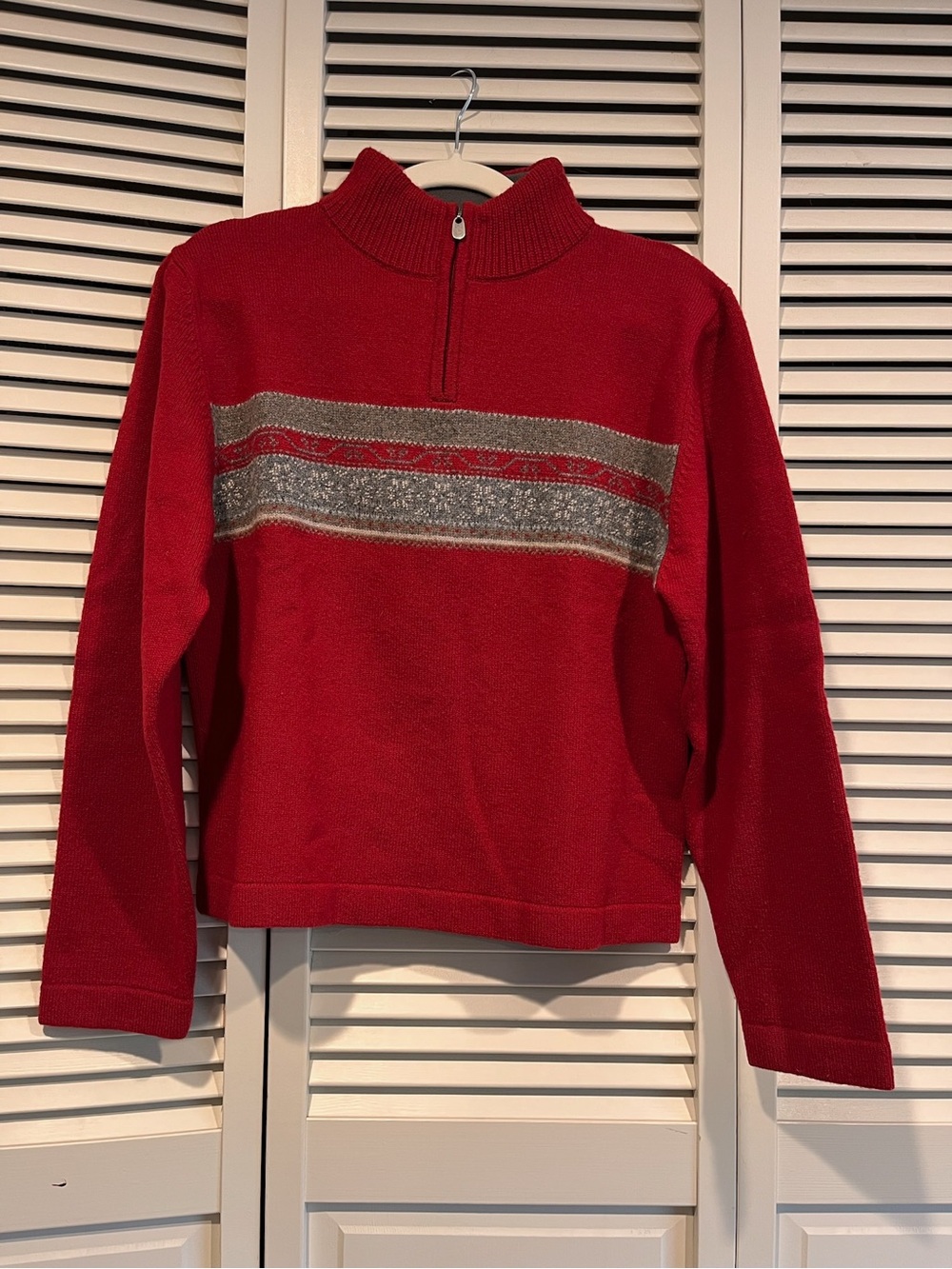 Woolrich Red Knit Pullover with Navy Logo Patch
